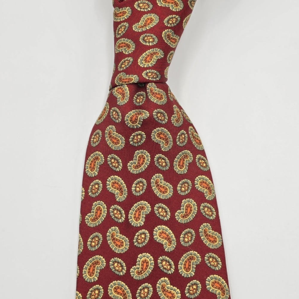 Brooks Brothers Makers Tie Red Maroon Paisley Classic Silk Necktie USA Made